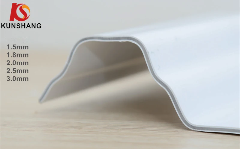 Colorido UPVC cubierta corrugada Hoja de techo de plástico tejas para la fábrica química 7