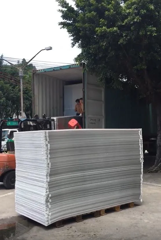 2.1x5.8m Hoja de policarbonato con resistencia a la llama UL94 V-0 7