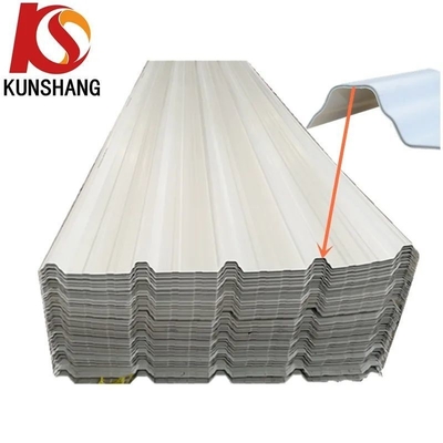 Tamaño del paquete 35.00cm * 30.00cm * 15.00cm PVC asequible / UPVC Hoja de techo Material de construcción de techo de trapecio de hoyo alto