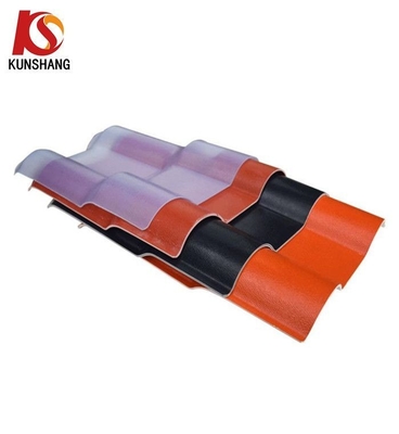 2.3-3.0MM Hoja de techo corrugada resistente al calor UPVC ASA Superficie colorida Aplicación al aire libre para la construcción de casas