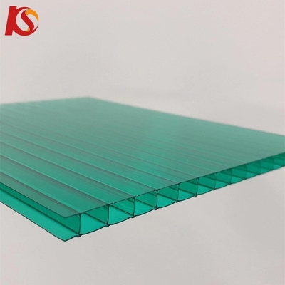 Capa UV UV 50-70um 2100mm X Estructura de panal de miel PC Polycarbonate Hole Sheet para la protección de la aplicación de techos