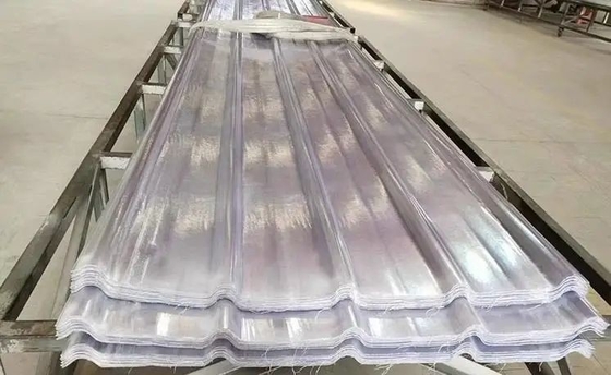 Panel de techo de fibra de vidrio de alta resistencia de FRP corrugado para un paquete de FRP Tamaño 35.00cm * 30.00cm * 15.00cm