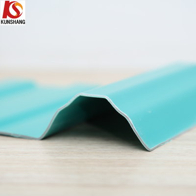 Colorido UPVC cubierta corrugada Hoja de techo de plástico tejas para la fábrica química